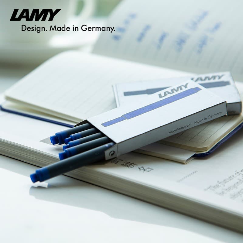 Lamy T10 Blue or black refill Washable Ink Cartridges, 5/pk - หมึกหลอด ดำเง Lamy T10 สีน้ำเงิน 5 หลอด/กล่อง - รูปที่ 1