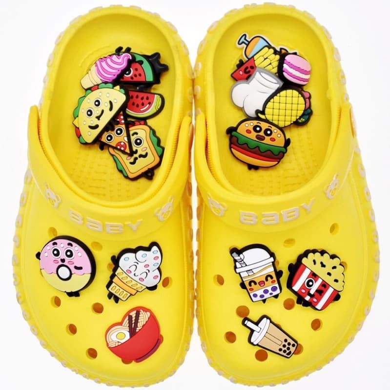 ?พร้อมส่ง?Jibbitz จิ๊บบิท ตัวติดรองเท้าที่มีรู ทุกยี่ห้อ ลายน่ารักๆ มุ้งมิ้ง (ราคาต่อ 1 ชิ้น) - รูปที่ 1