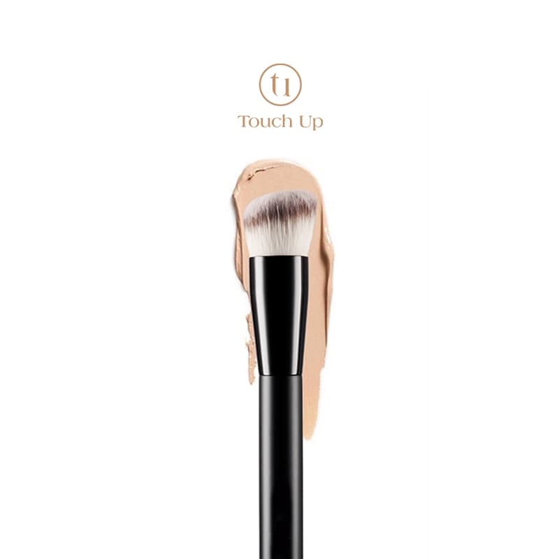 (( ขนสังเคราะห์ )) แปรงเกลี่ยรองพื้น Touch Up เบอร์ 470 (Foundation Brush)ไม่มีกล่องแพคเกจจิ้ง ขนแน่นนุ่ม - รูปที่ 1