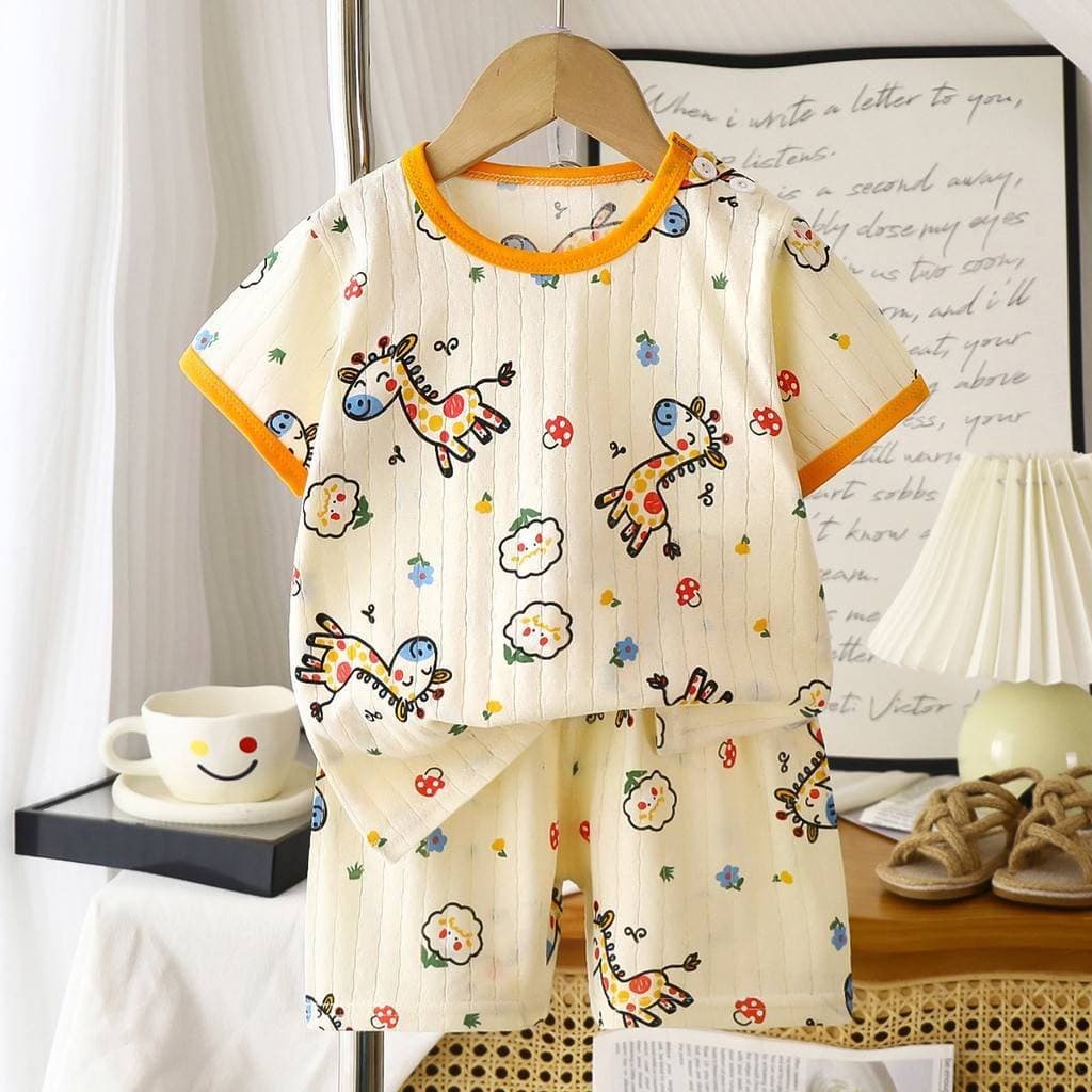 พร้อมส่ง??ชุดเซ็ตเสื้อแขนสั้น+กางเกงขาสั้น สำหรับเด็ก พิมพืลายการ์ตูนน่ารัก นิ่มระบายอากาศได้ดี?? - รูปที่ 1