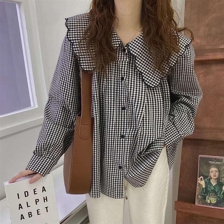 Chili Koko เสื้อเชิ้ตลายสก็อตคอระบาย เสื้อเชิ้ตแขนยาวลายสก็อตสีดำสไตล์เรโทรสำหรับผู้หญิง ปกตุ๊กตา 99130 - รูปที่ 1