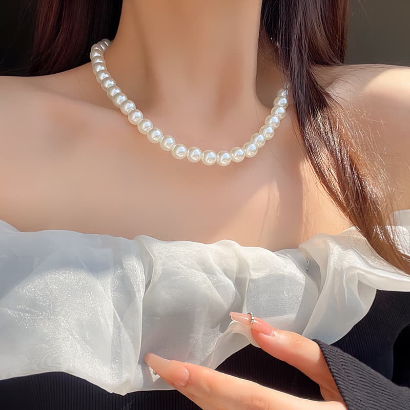 สร้อยไข่มุกรูปทรงกลม หลากหลายสี .material plastic.high gloss. - รูปที่ 1