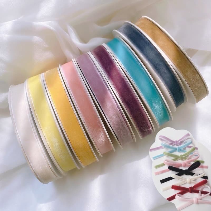 ริบบิ้นกำมะหยี่ ริบบิ้น ใช้ทำโบว์ ทำงานdiy ตกแต่งเสื้อผ้า-กระเป๋า กว้าง 1 ซม. - รูปที่ 1