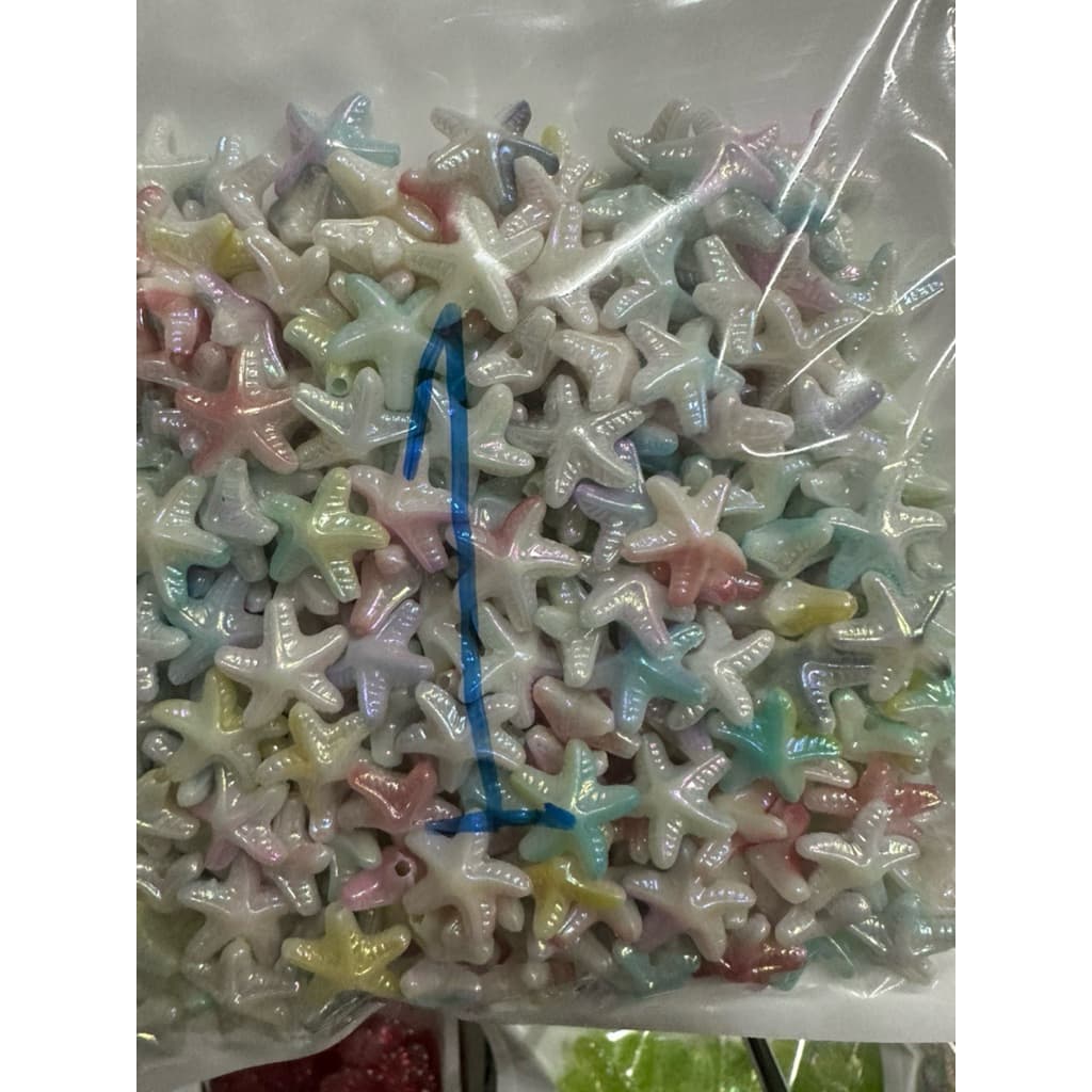 ลูกปัดตกแต่งปลาดาวสีสวยๆถุง100กรัม - รูปที่ 1